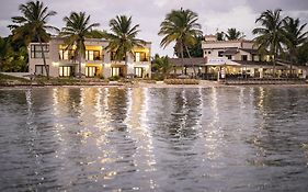 Castelo Beach Resort